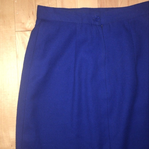 Vintage Blue Pencil Skirt - Picture 2 of 2
